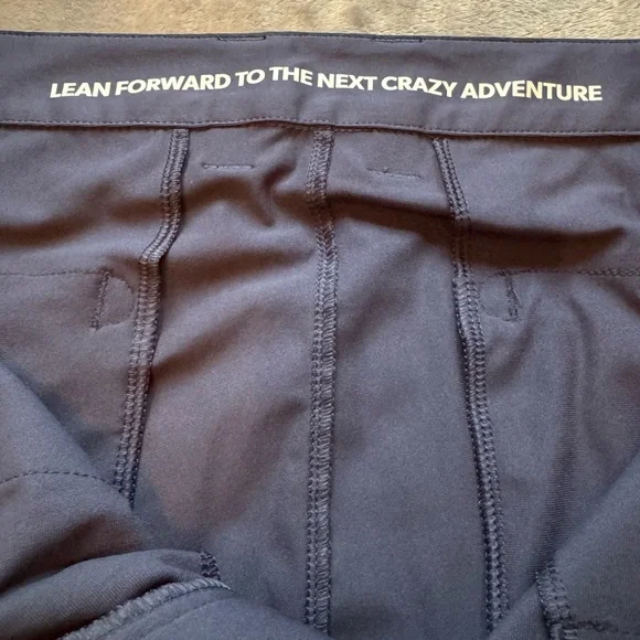 Rhone Commuter Shorts Men’s Size 40 Navy 9” Inseam Flex-Knit NEW $98 MSRP - Picture 7 of 8